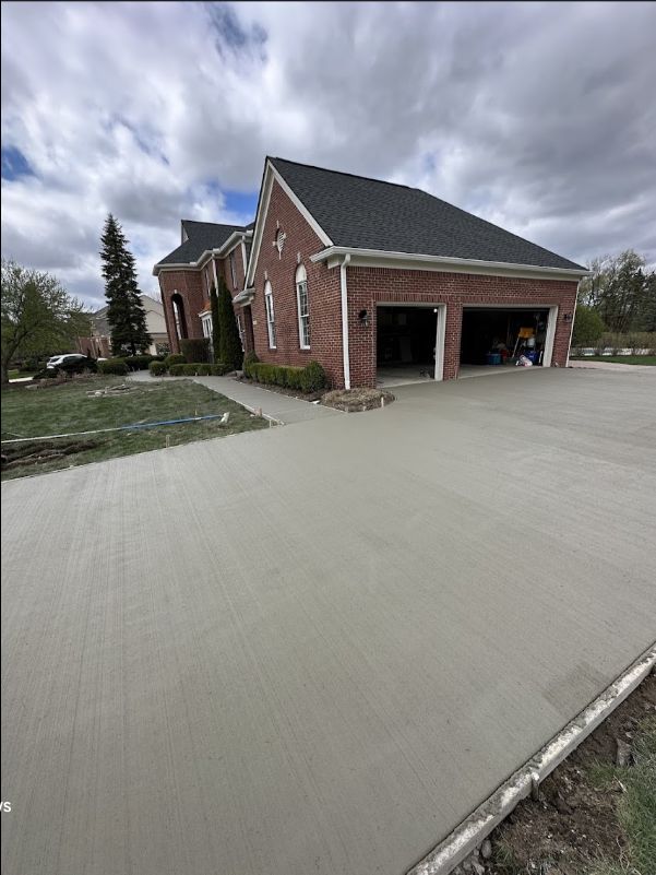 Large finished residential concrete driveway